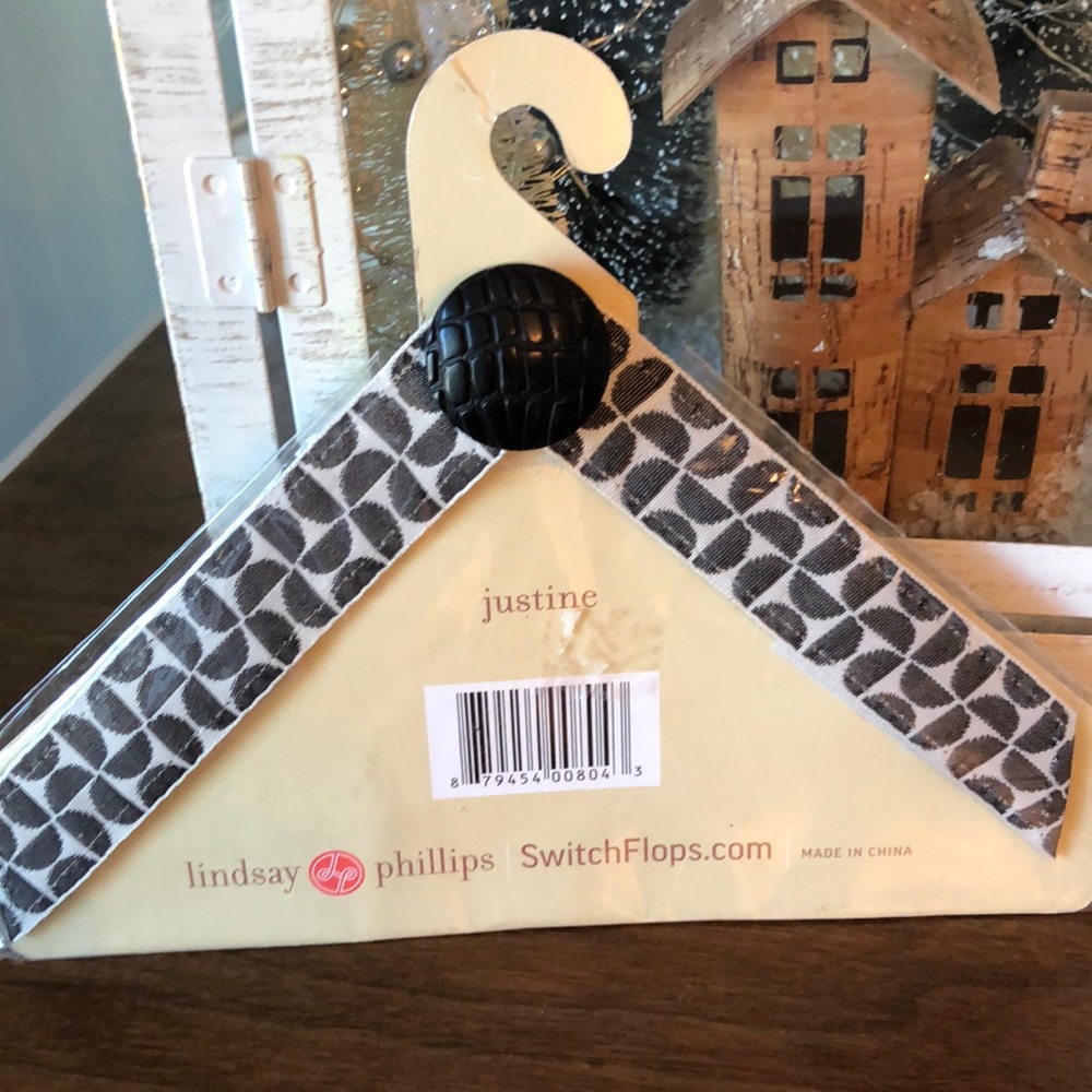 Lindsay Phillips Justine SwitchFlops Straps. New in package. - Picture 2 of 5
